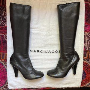 Marc Jacobs round toe, black leather knee-high boots, size 10